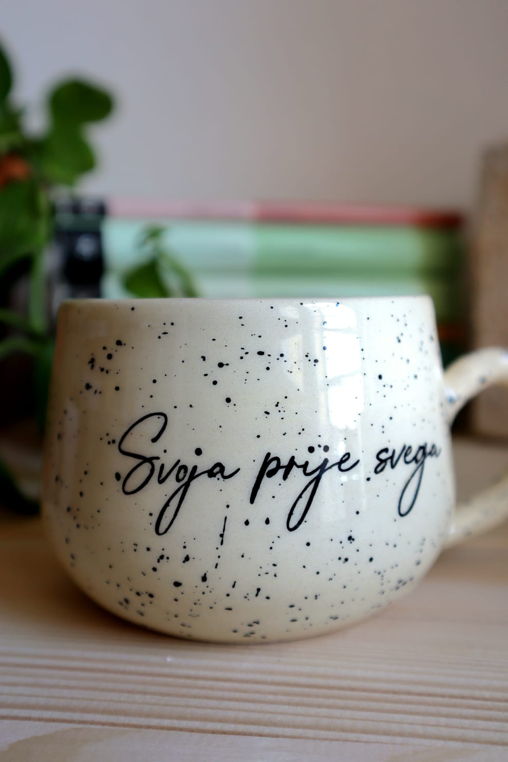 ŠALICA SVOJA PRIJE SVEGA