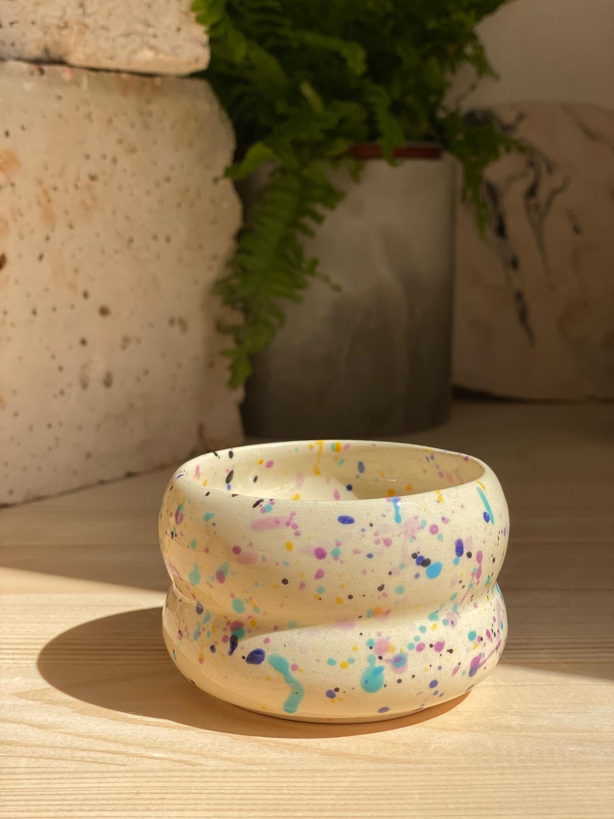 ŠALICA BUBBLE (ŠARENA)