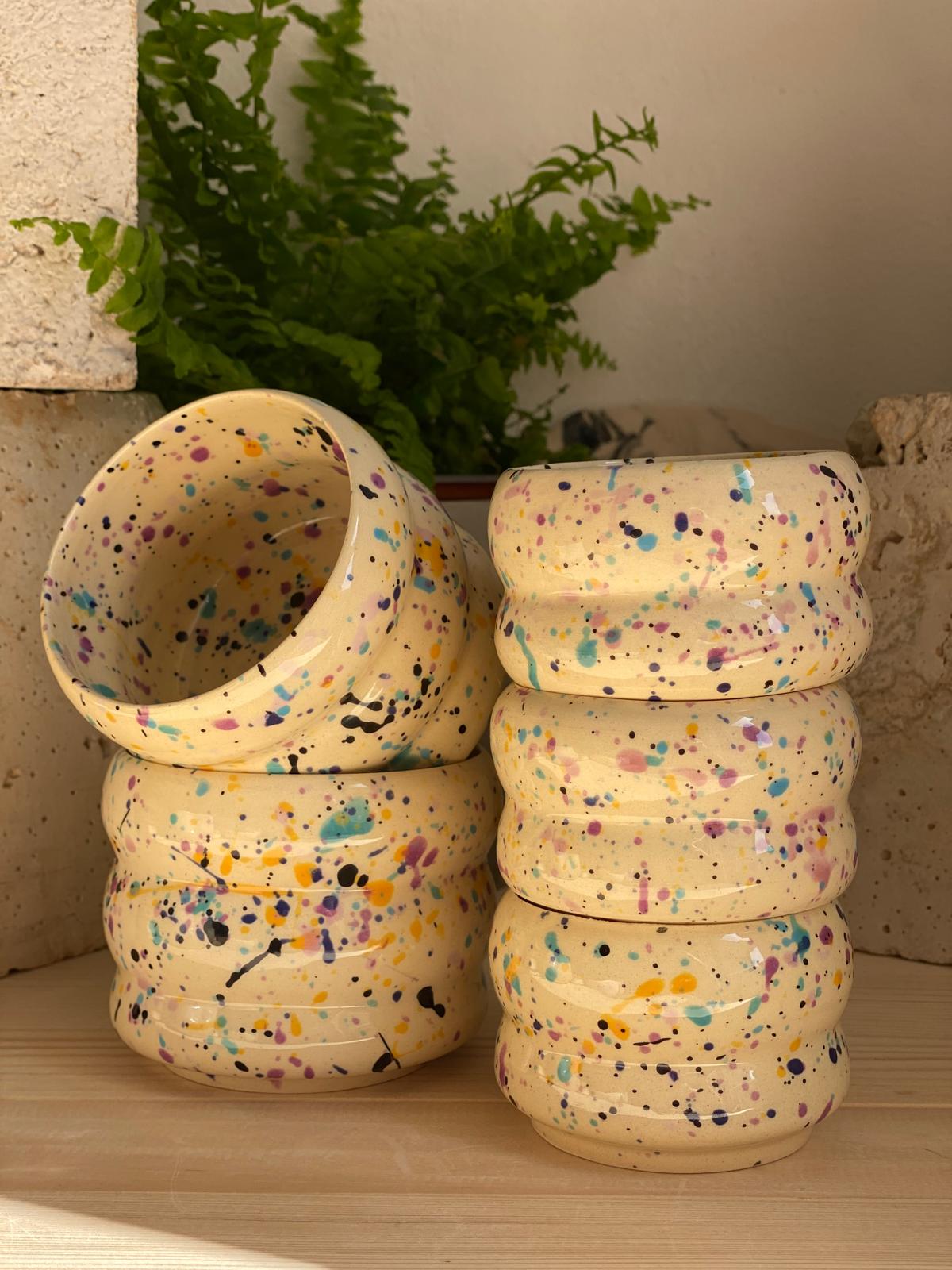 ŠALICA BUBBLE (ŠARENA)